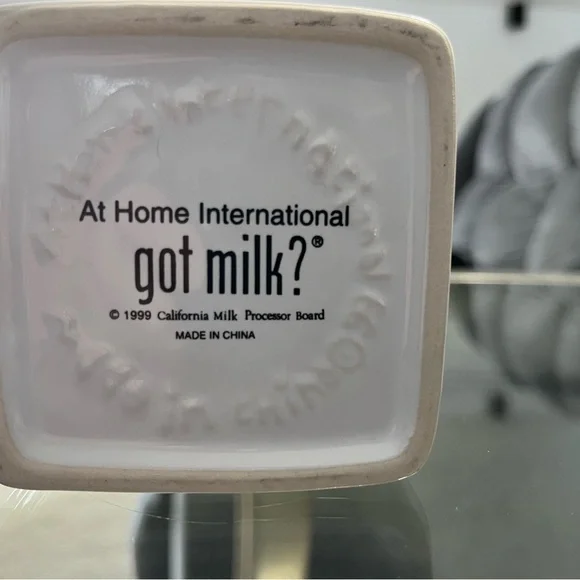 White Ceramic 'Got Milk?' Carton - Picture 5 of 5
